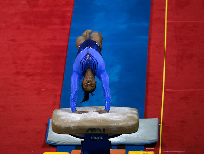 Simone-Biles-SI439_TK1_01673.jpg